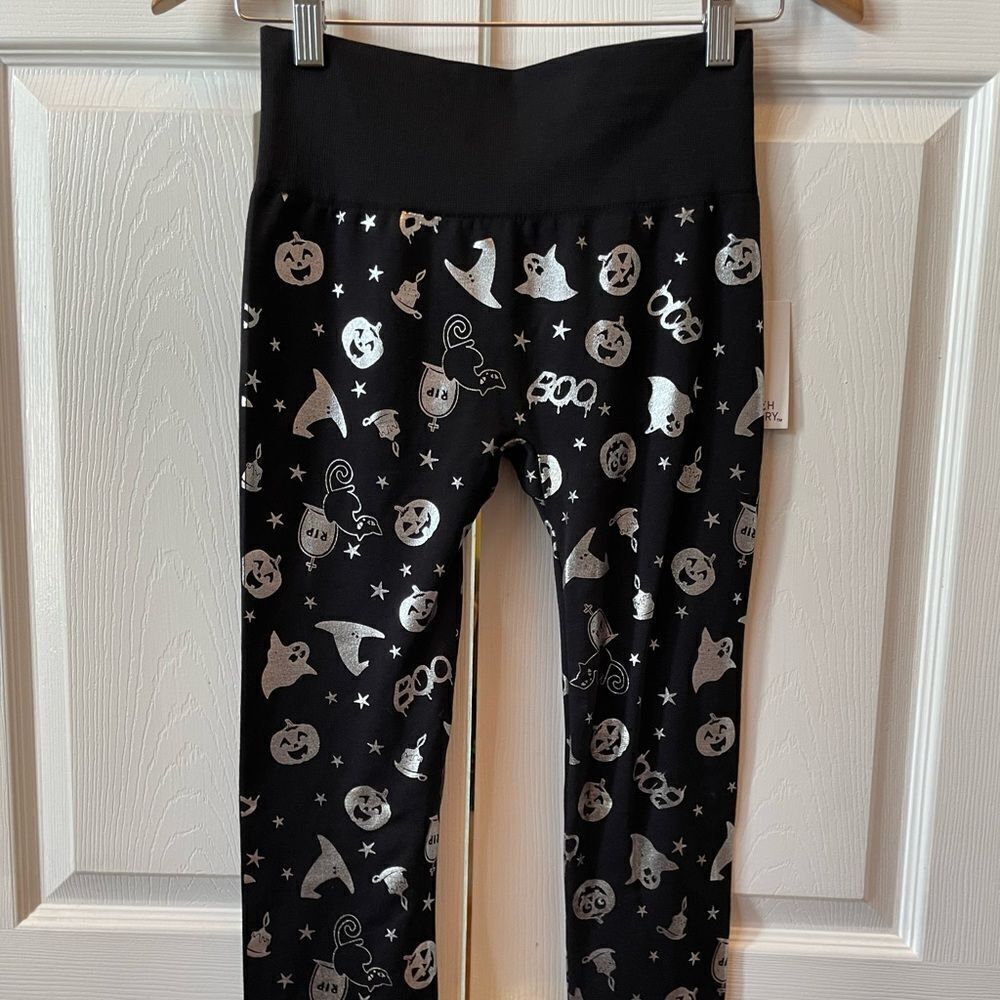 FRENCH LAUDEY BLACK AND SILVER HALLOWEEN STRETCHIES SIZE L/XL NWT